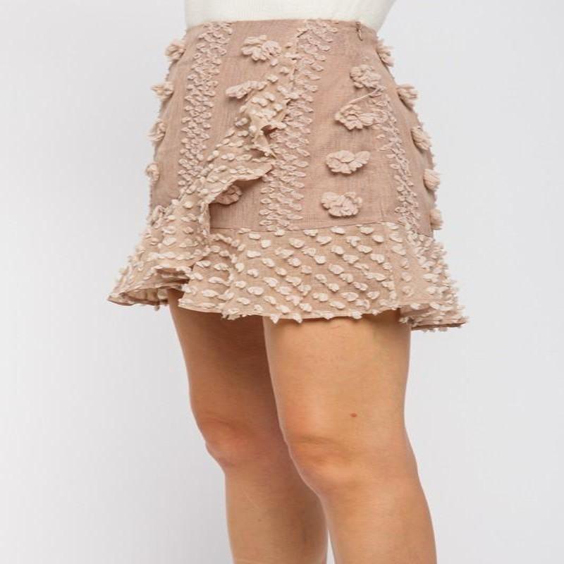 Pom-Pom Lace Mini Skirt - DeVanitè Boutique